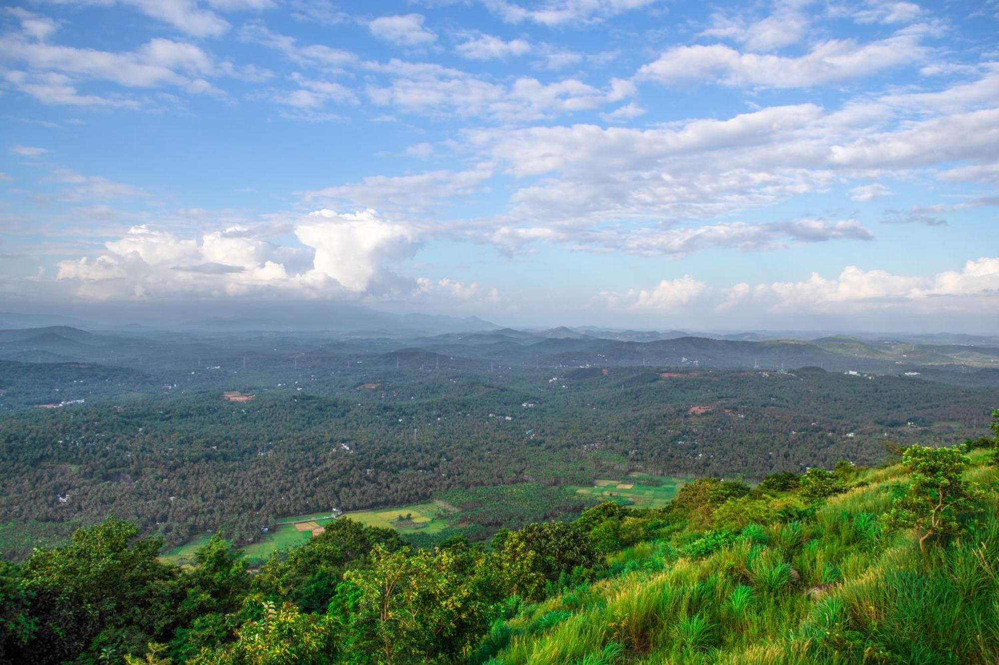Misty Green Hills Parks & Resorts Kondotty Exterior foto